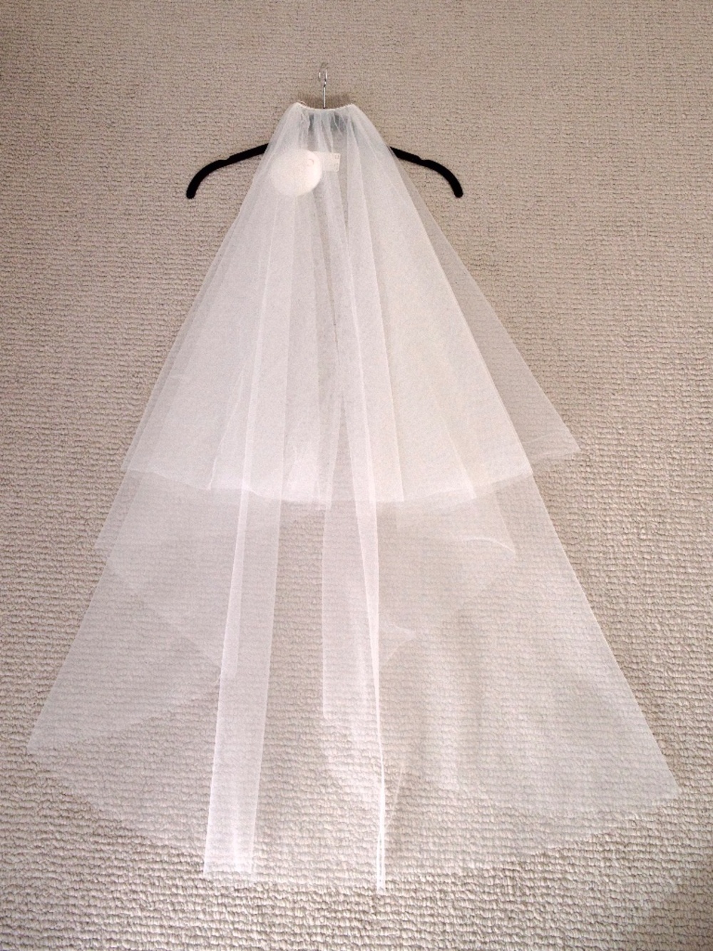Watters Clean Fingertip Blusher Bridal Veil